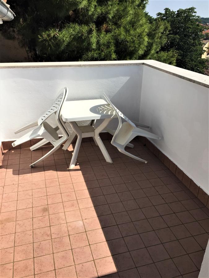 Tri Srca Apartments & Rooms Funtana Esterno foto